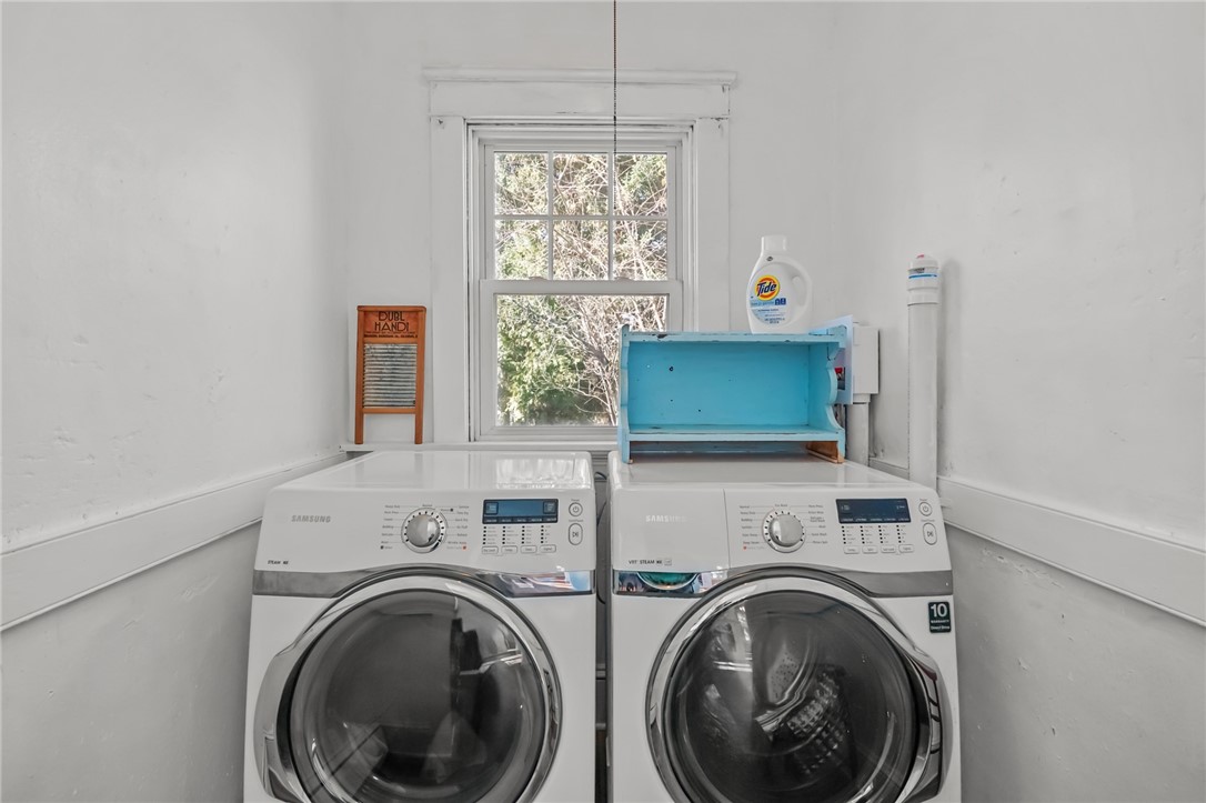 79 Carpenter Street Warwick, RI 02886 - Photo 17 of 44 Laundry Room off of Kitchen