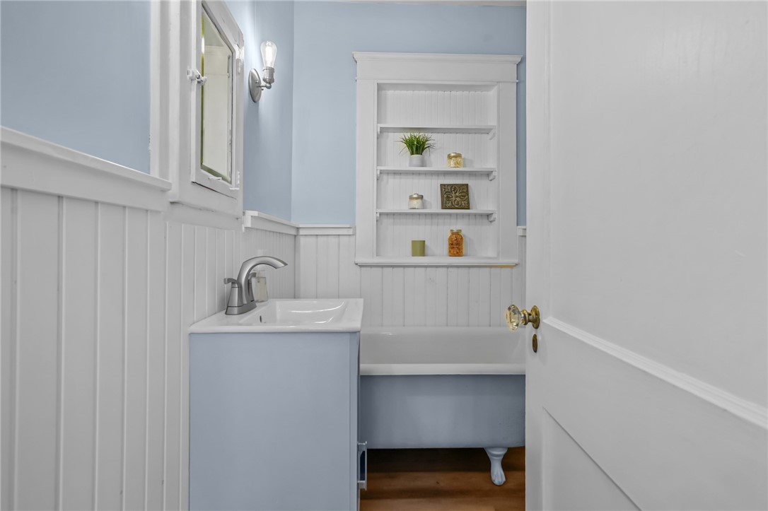 79 Carpenter Street Warwick, RI 02886 - Photo 22 of 44