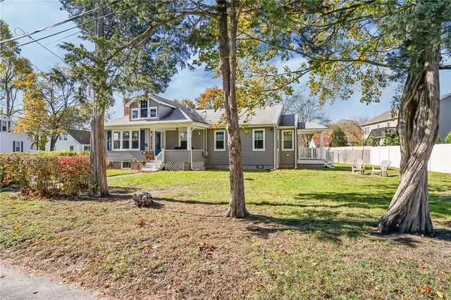$429,900 | 79 Carpenter Street, Warwick, RI 02886