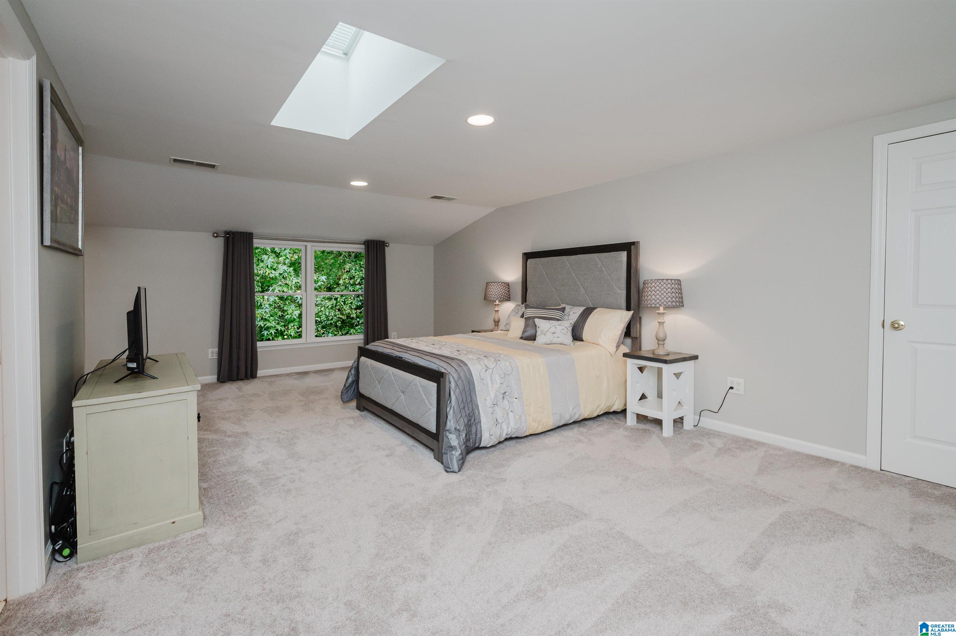 2331 Deerwood Road Birmingham, AL 35216 - Photo 31 of 57