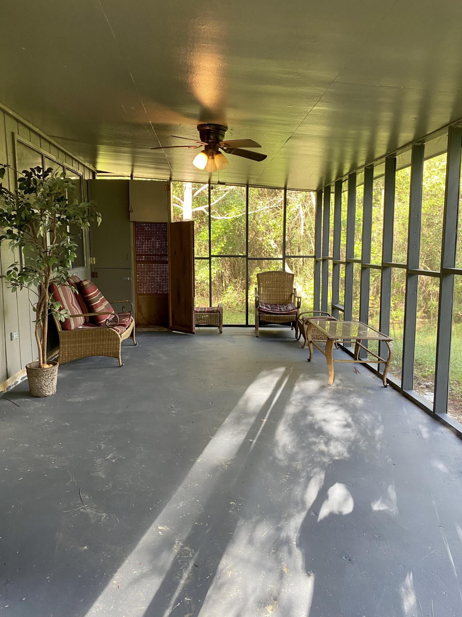 52 Ambrose Road Carriere, MS 39426 - Photo 3 of 21 IMG_5727