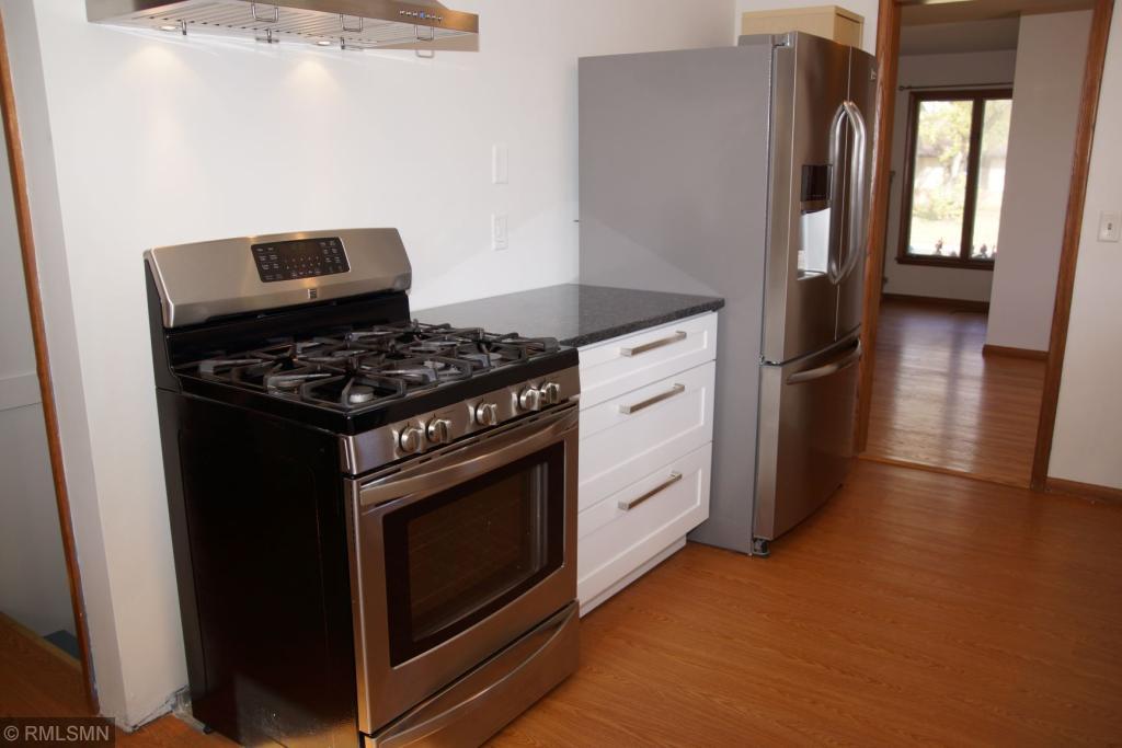 3119 Quarles Road Brooklyn Center, MN 55429 - Photo 12 of 27 Gallery Image 12