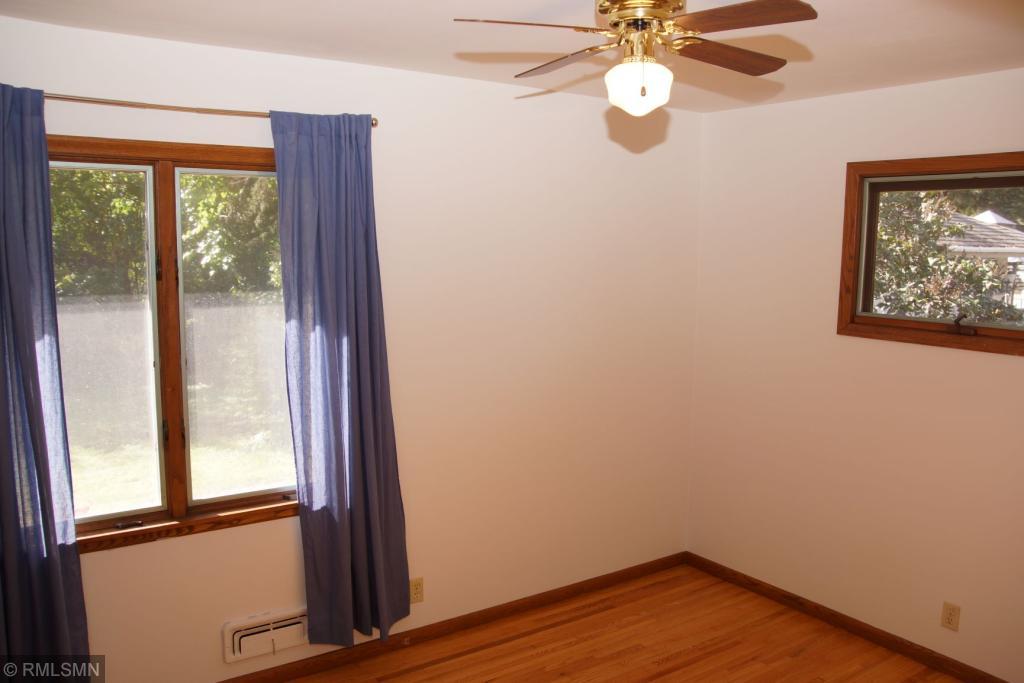 3119 Quarles Road Brooklyn Center, MN 55429 - Photo 15 of 27 Gallery Image 15