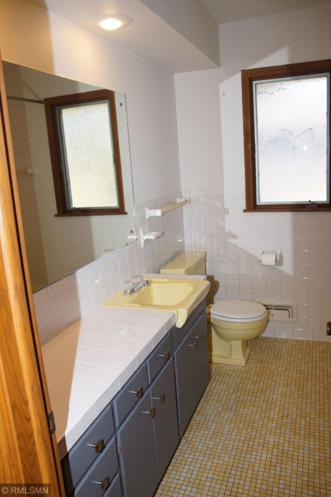 3119 Quarles Road Brooklyn Center, MN 55429 - Photo 17 of 27 Gallery Image 17