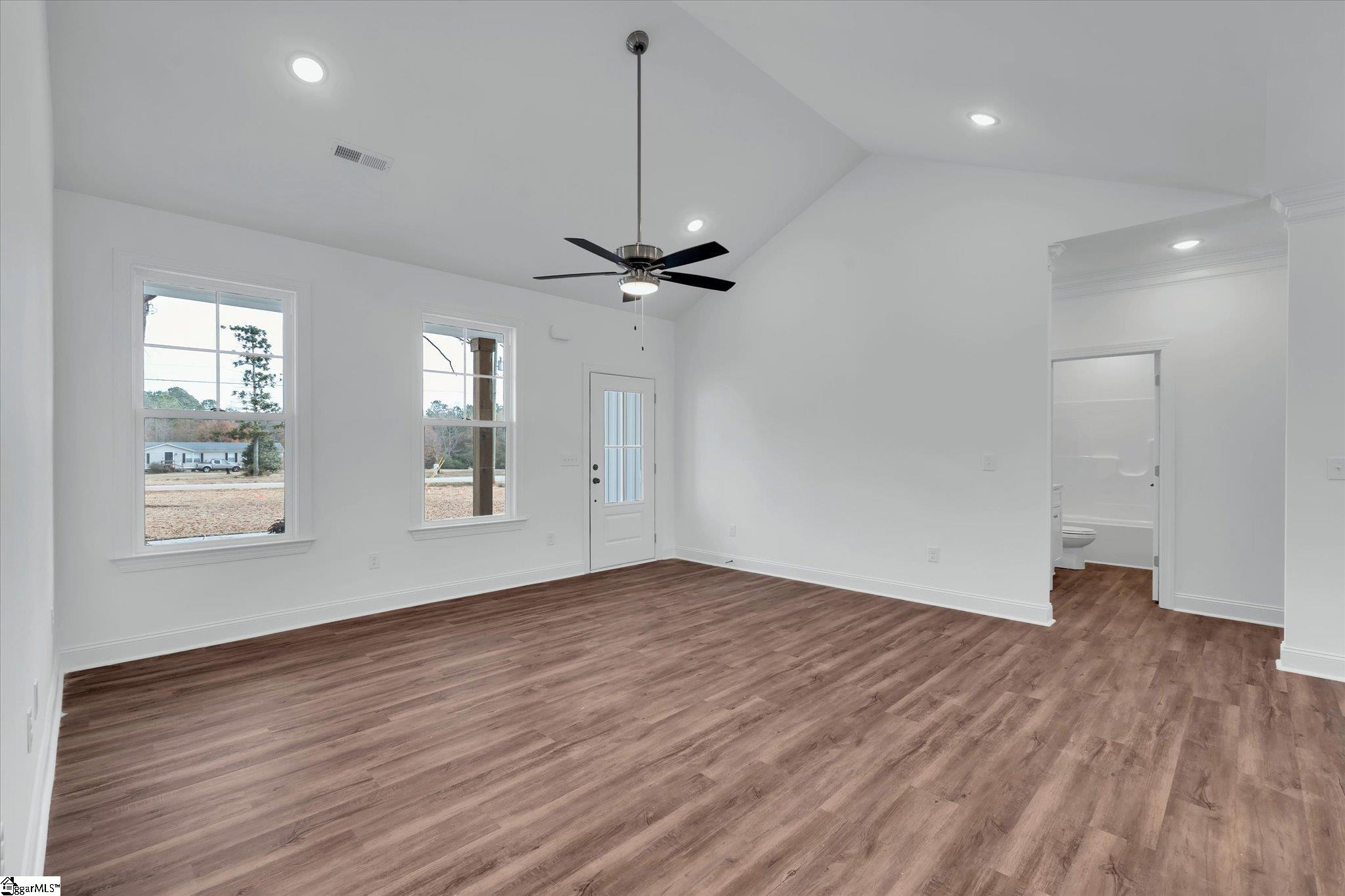 151 Eastview Road Pelzer, SC 29669 - Photo 7 of 28