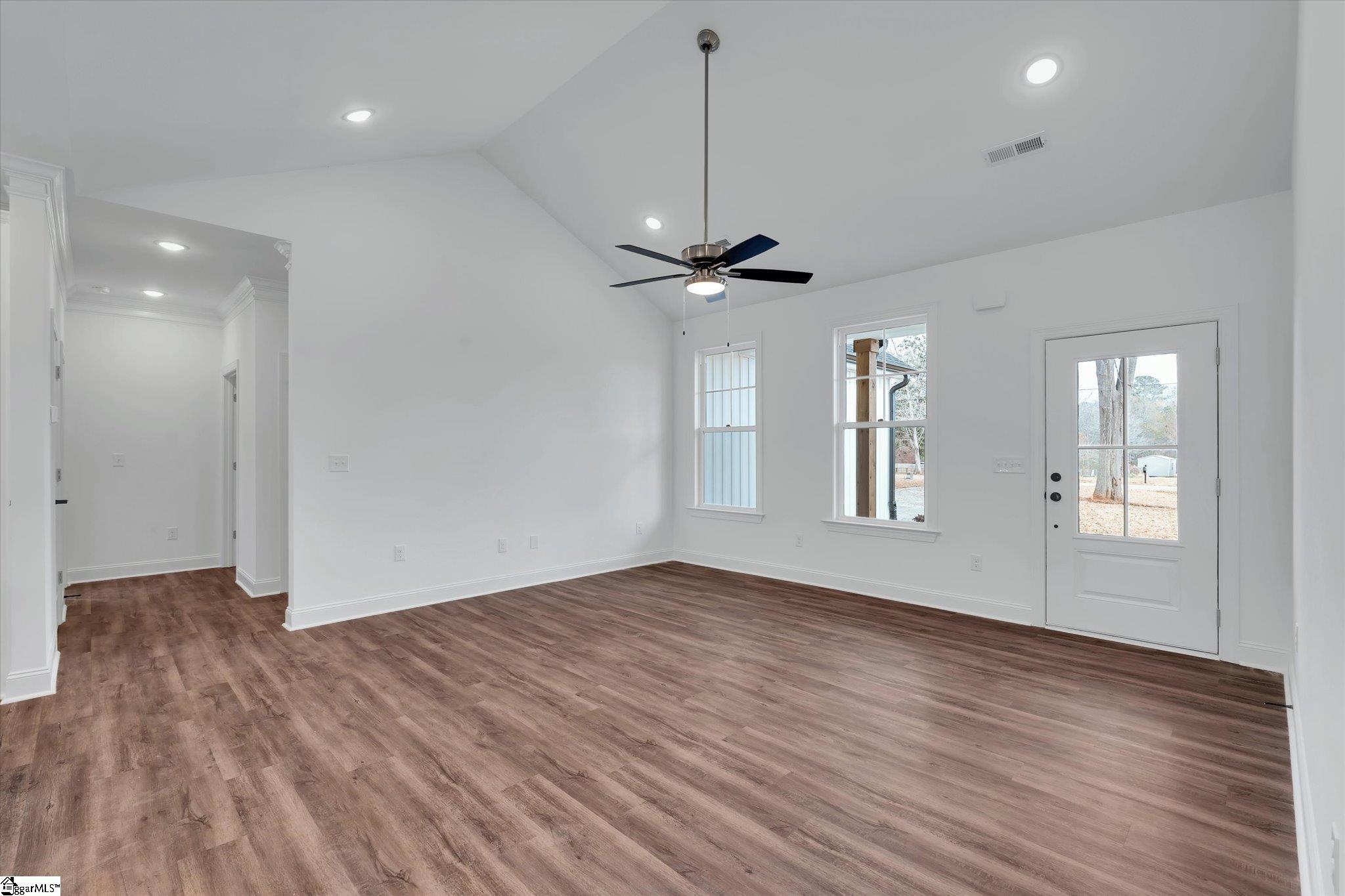 151 Eastview Road Pelzer, SC 29669 - Photo 8 of 28