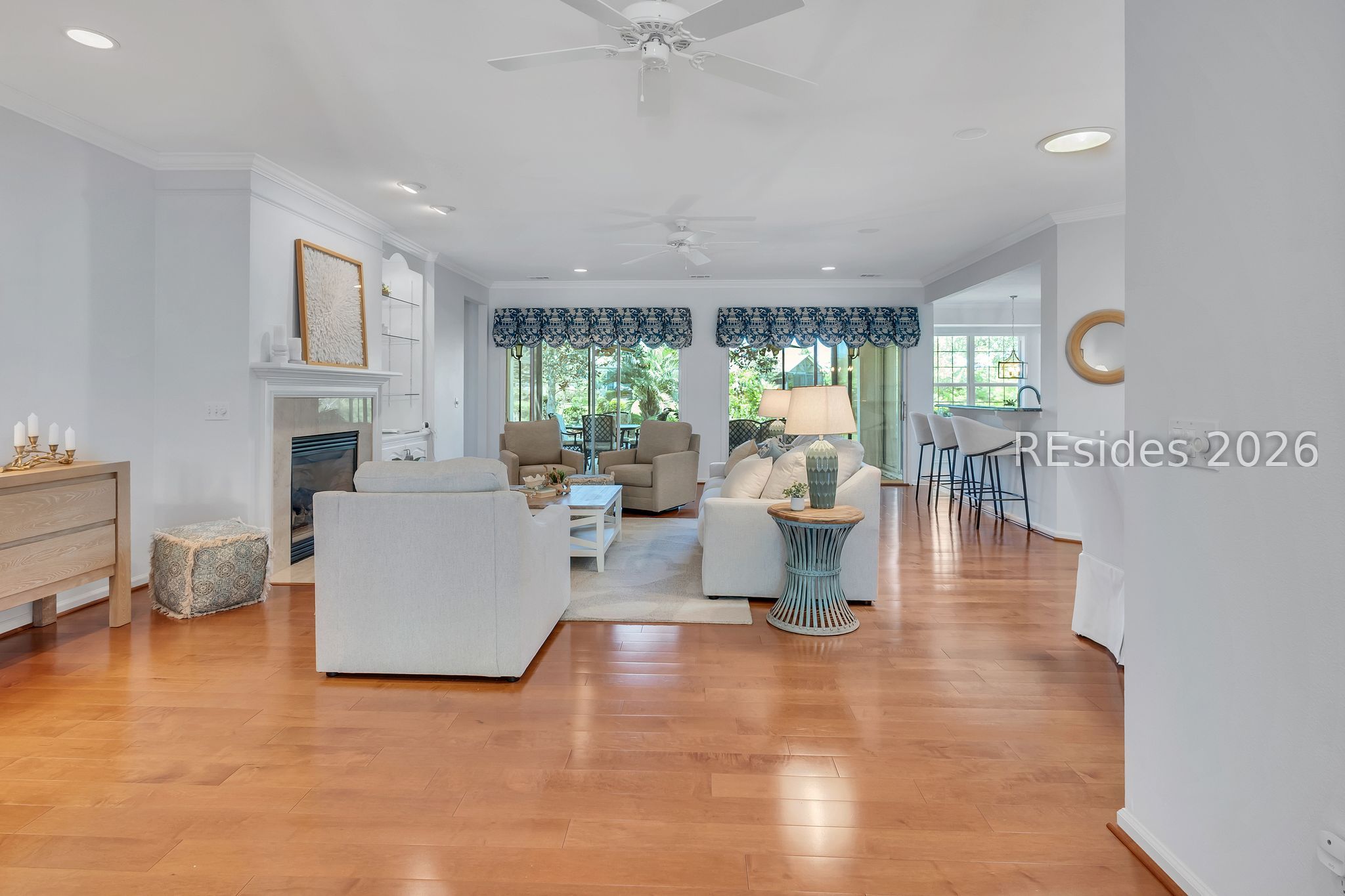 25 Columbus Circle Bluffton, SC 29909 - Photo 6 of 44 Living room