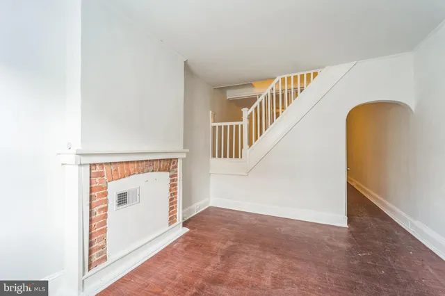 a view of an entryway with staircase