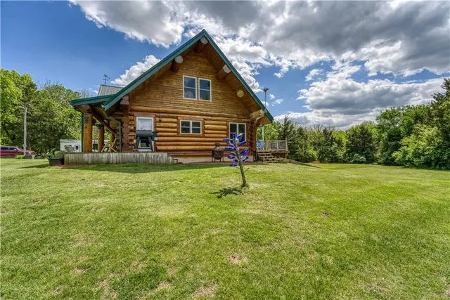 $800,000 | 1244 Southwest 101st Road, Chilhowee, MO 64733