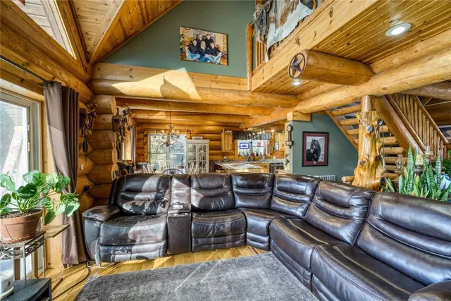 $800,000 | 1244 Southwest 101st Road, Chilhowee, MO 64733