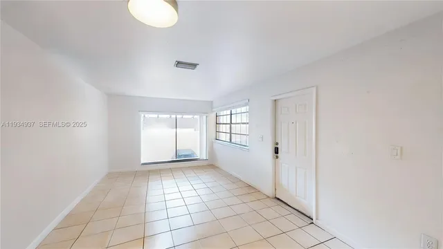 $385,000 | 13292 Southwest 114th Terrace, Miami, FL 33186