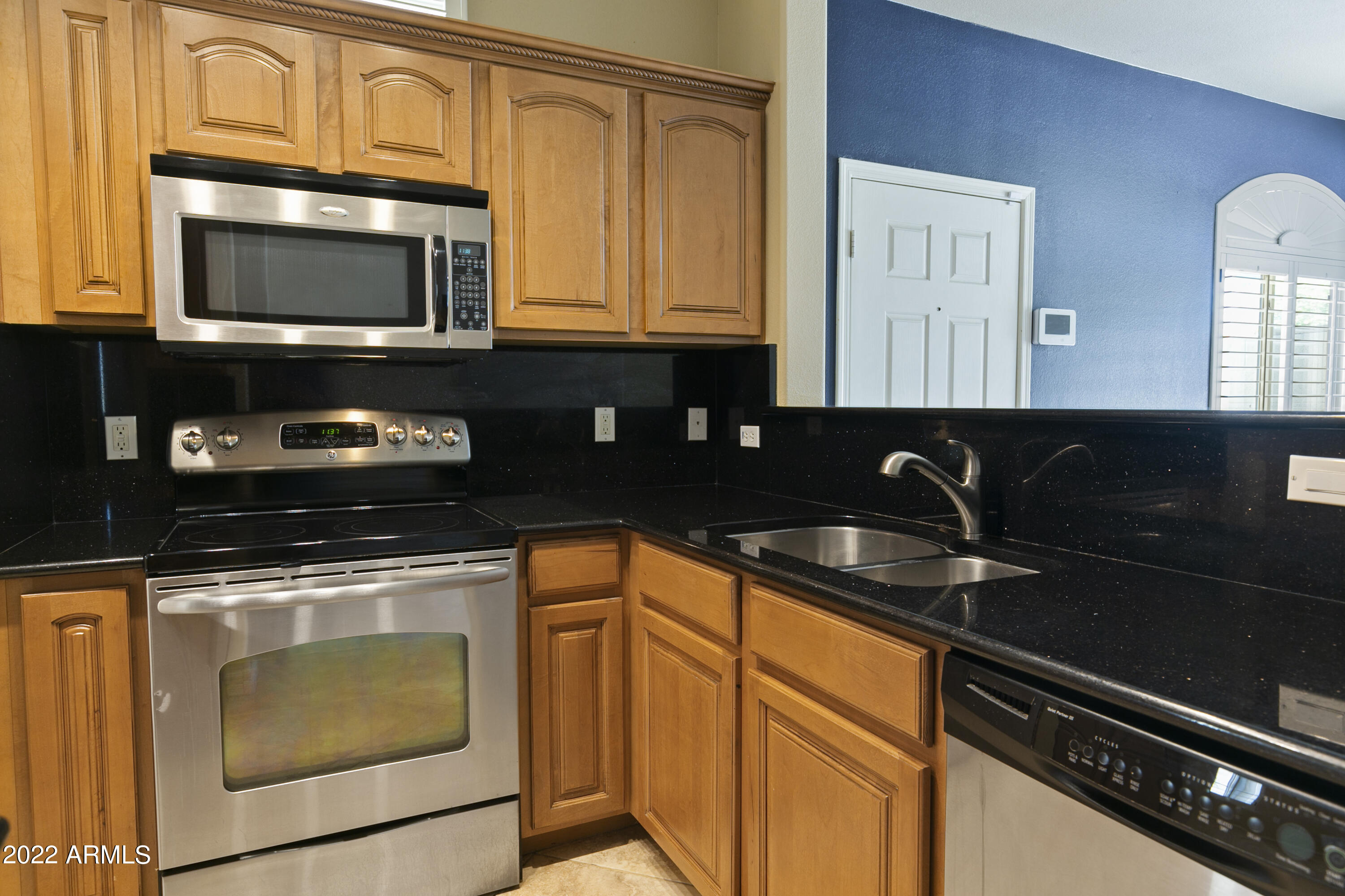 280 South Evergreen Road, Unit 1272 Tempe, AZ 85288 - Photo 9 of 24 280SEvergreen0008