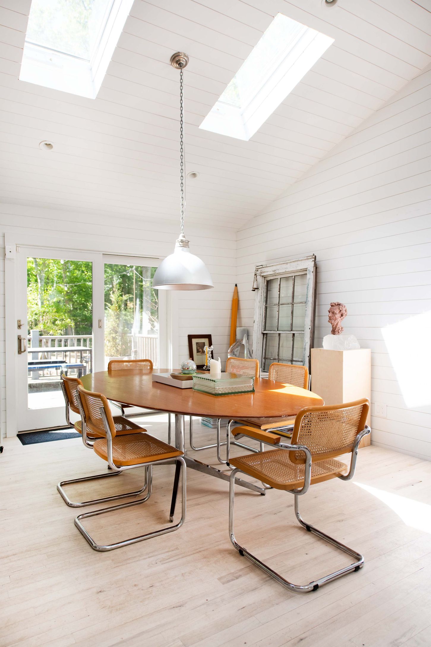 2347 Noyack Road Sag Harbor, NY 11963 - Photo 15 of 29