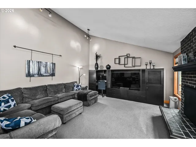 $620,000 | 1133 Spyglass Drive, Eugene, OR 97401