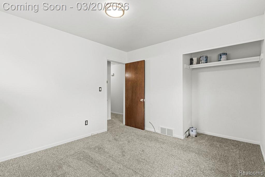 3485 Hammerberg Road Flint, MI 48507 - Photo 18 of 35