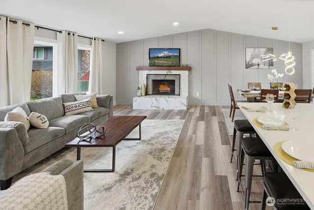 $1,099,950 | 10704 Northeast 200th Place, Bothell, WA 98011