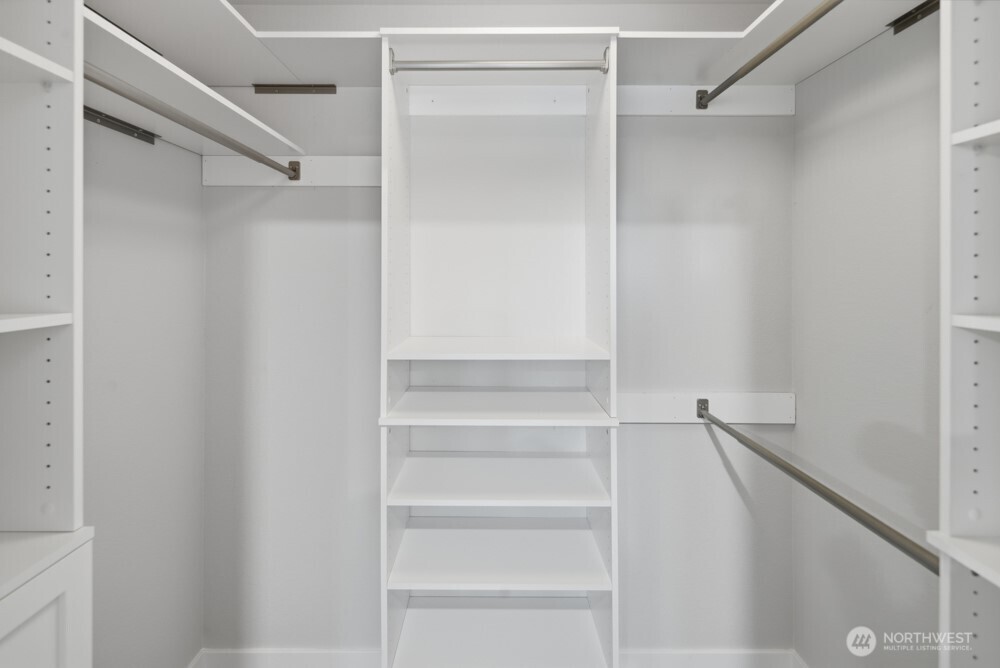 10704 Northeast 200th Place Bothell, WA 98011 - Photo 21 of 40