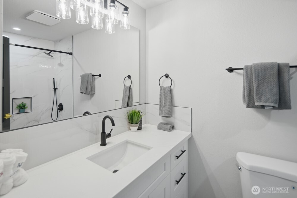 10704 Northeast 200th Place Bothell, WA 98011 - Photo 25 of 40