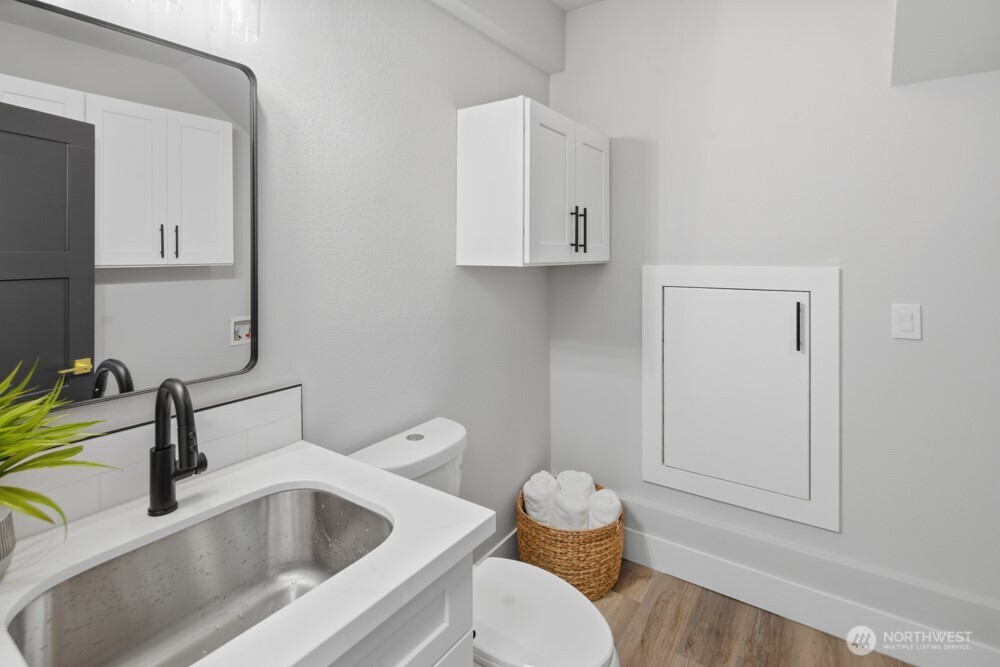 10704 Northeast 200th Place Bothell, WA 98011 - Photo 30 of 40