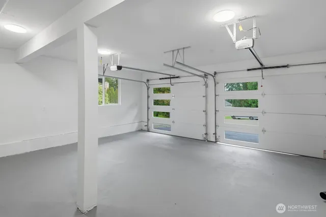 $1,099,950 | 10704 Northeast 200th Place, Bothell, WA 98011