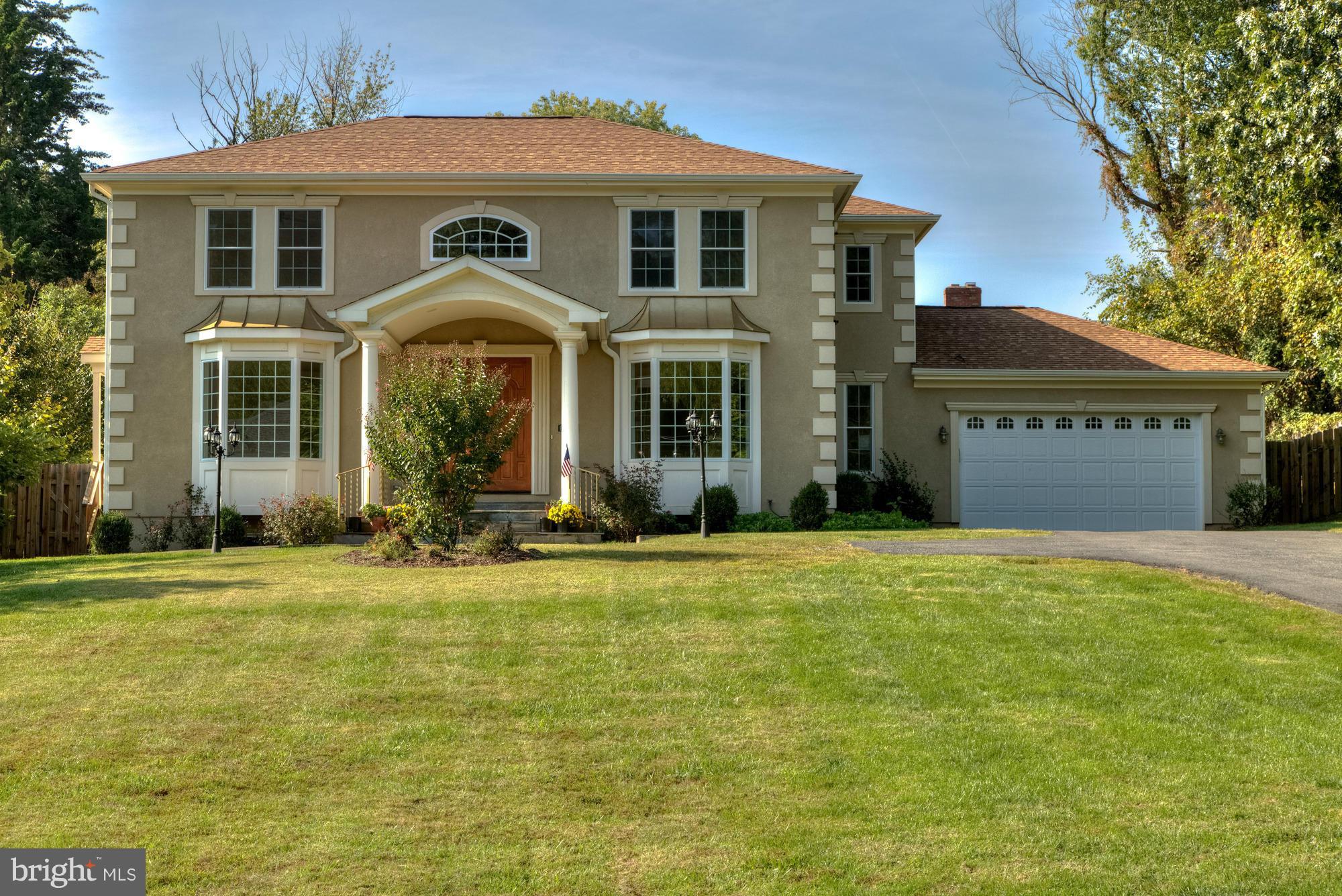 6413 Divine Street McLean, VA 22101 - Photo 1 of 30 Exterior (Front)