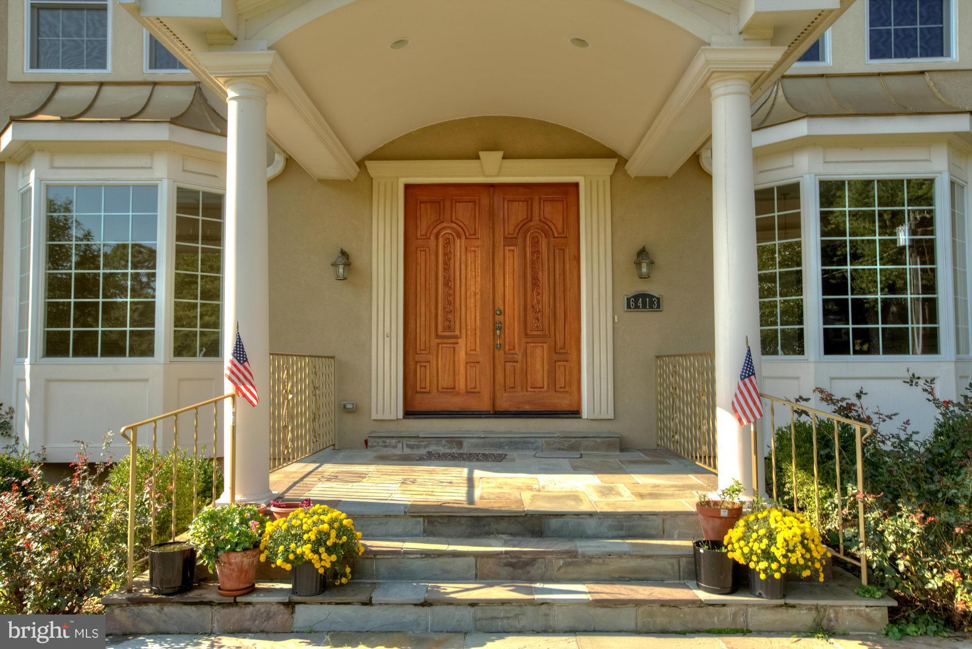 6413 Divine Street McLean, VA 22101 - Photo 2 of 30 Entrance
