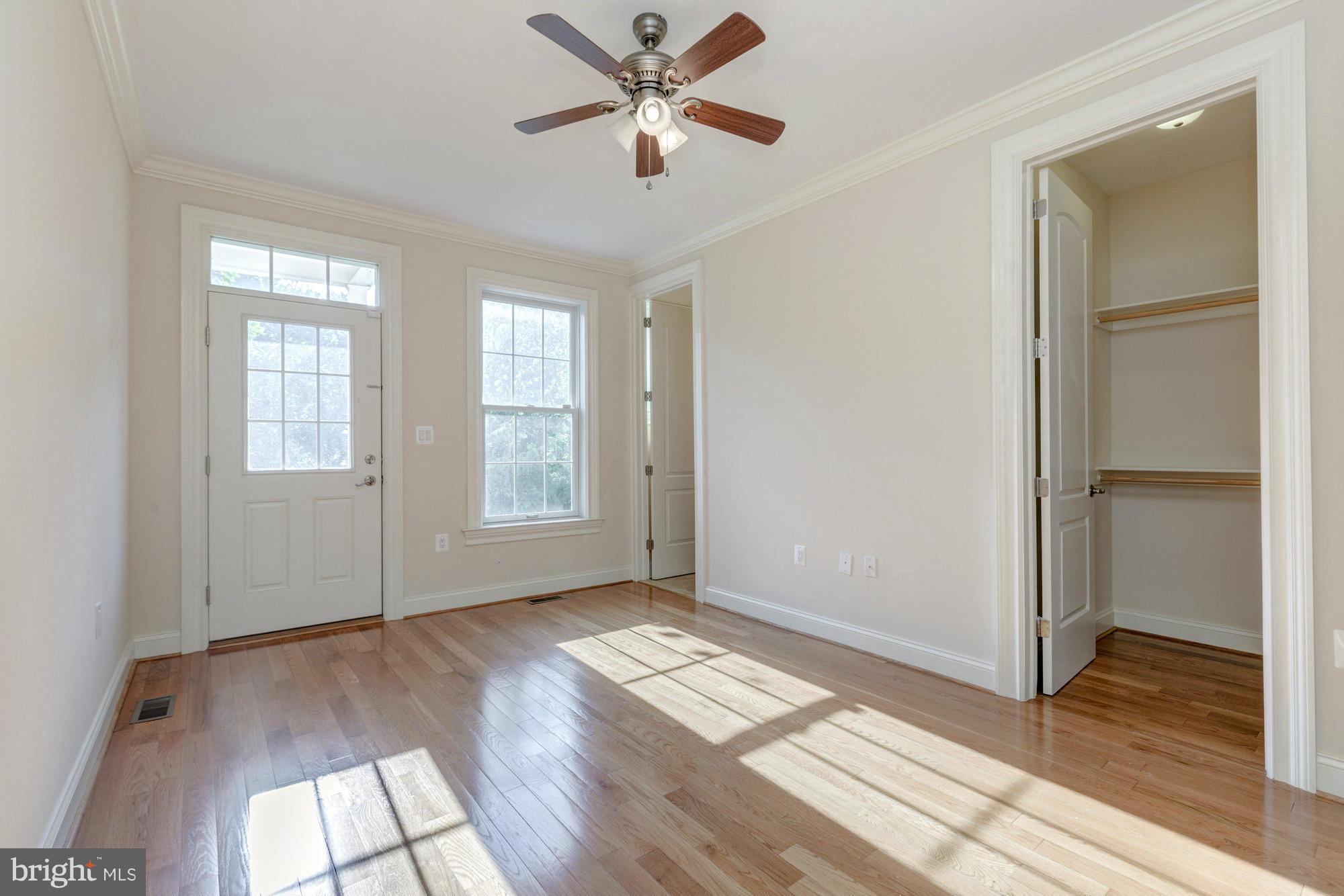 6413 Divine Street McLean, VA 22101 - Photo 15 of 30 Main Level Bedroom #1