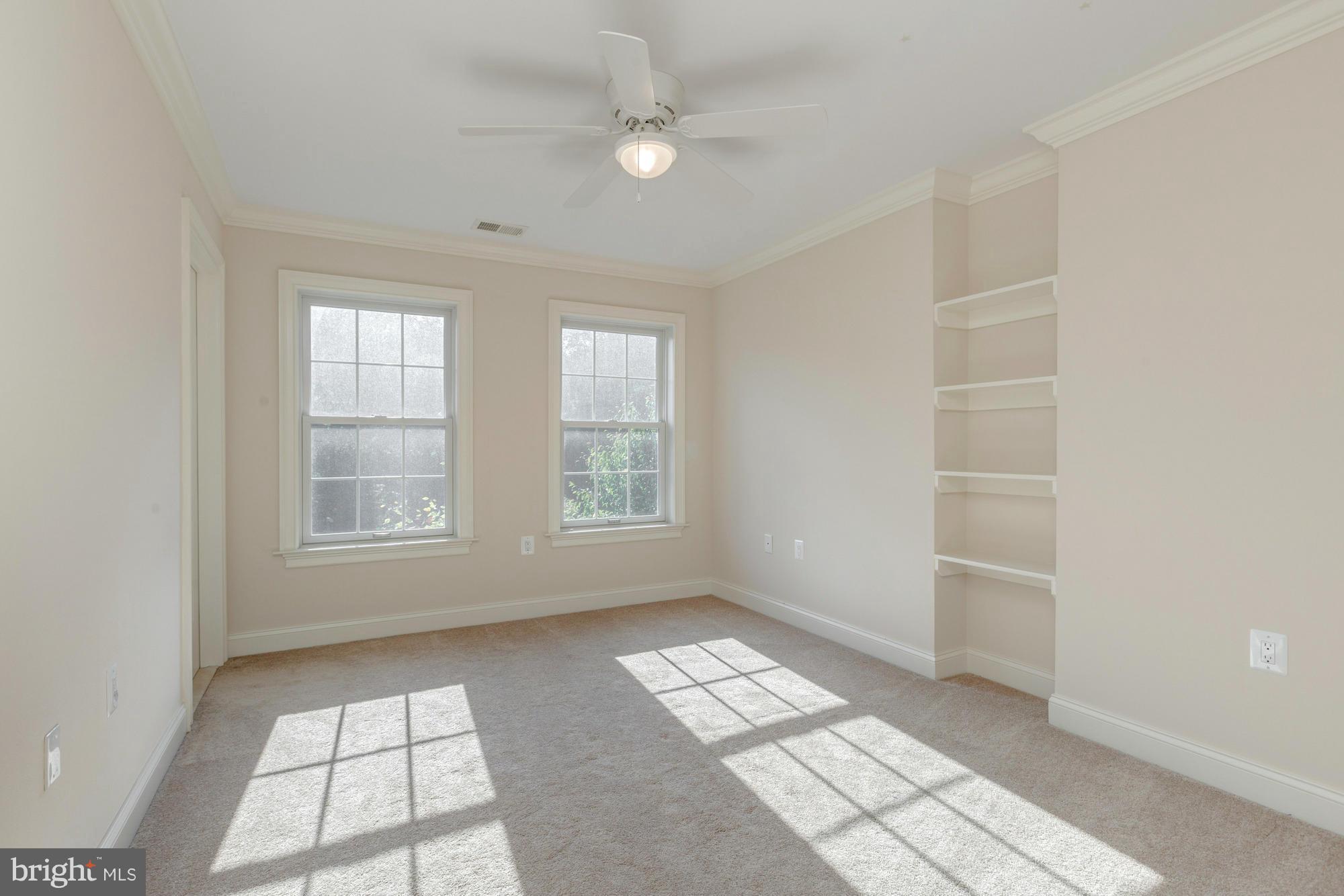 6413 Divine Street McLean, VA 22101 - Photo 22 of 30 Bedroom #4
