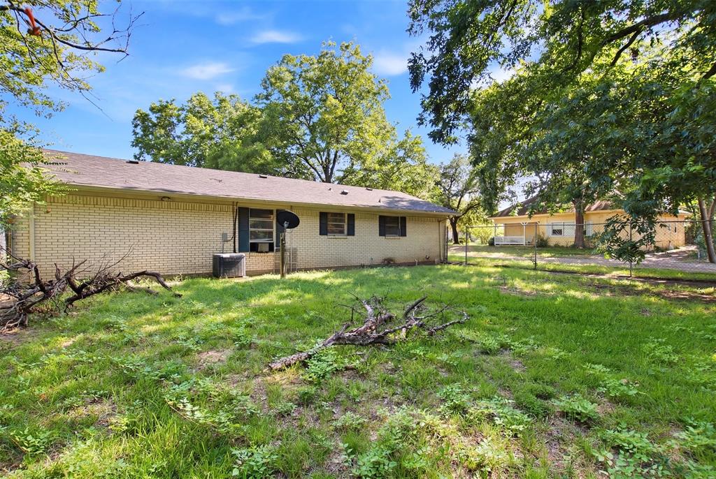 912 Sycamore Street Commerce, TX 75428 - Photo 25 of 28