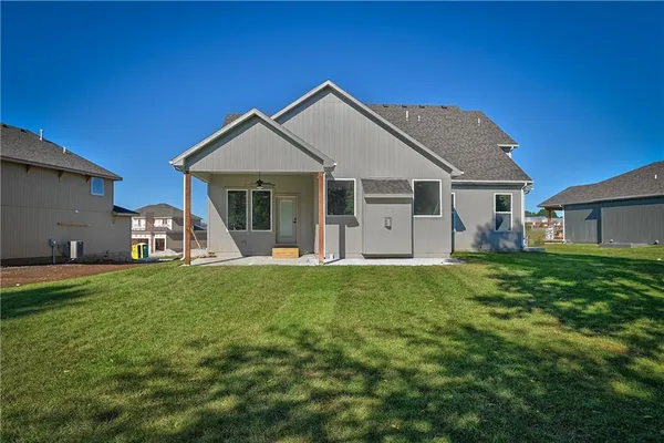 $756,000 | 6004 Apache Drive, Shawnee, KS 66226