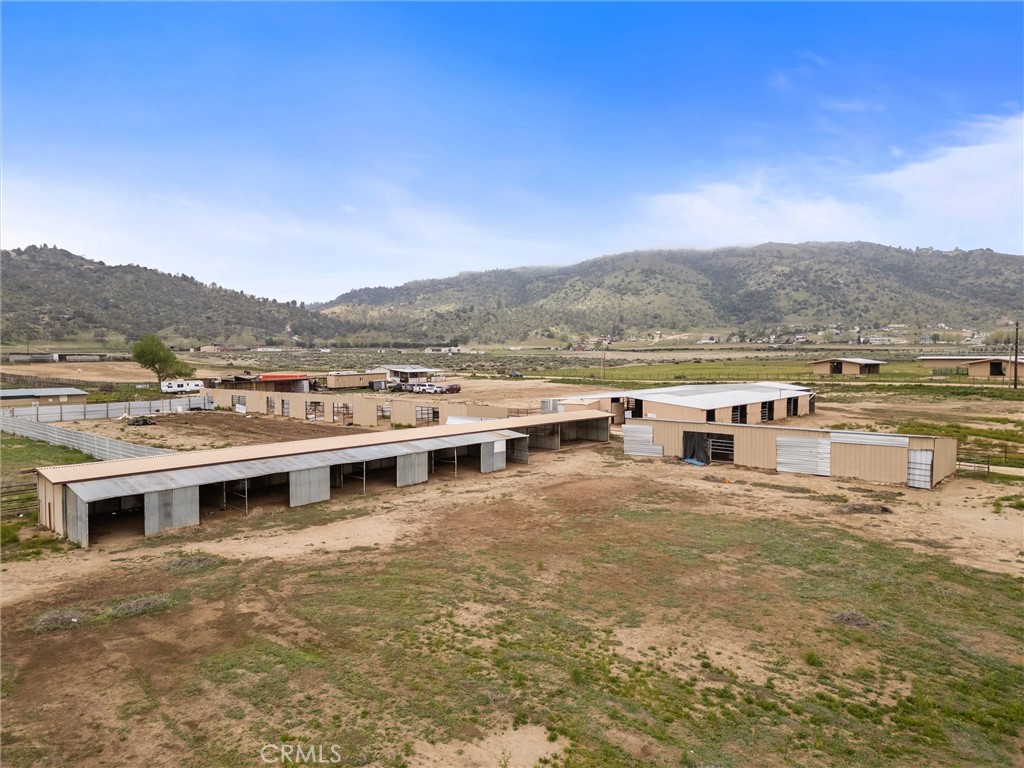 20411 Pegasus Street Tehachapi, CA 93561 - Photo 26 of 37