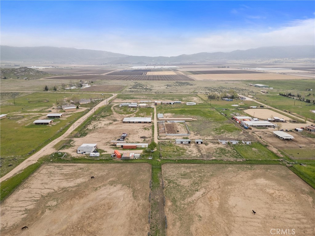 20411 Pegasus Street Tehachapi, CA 93561 - Photo 36 of 37