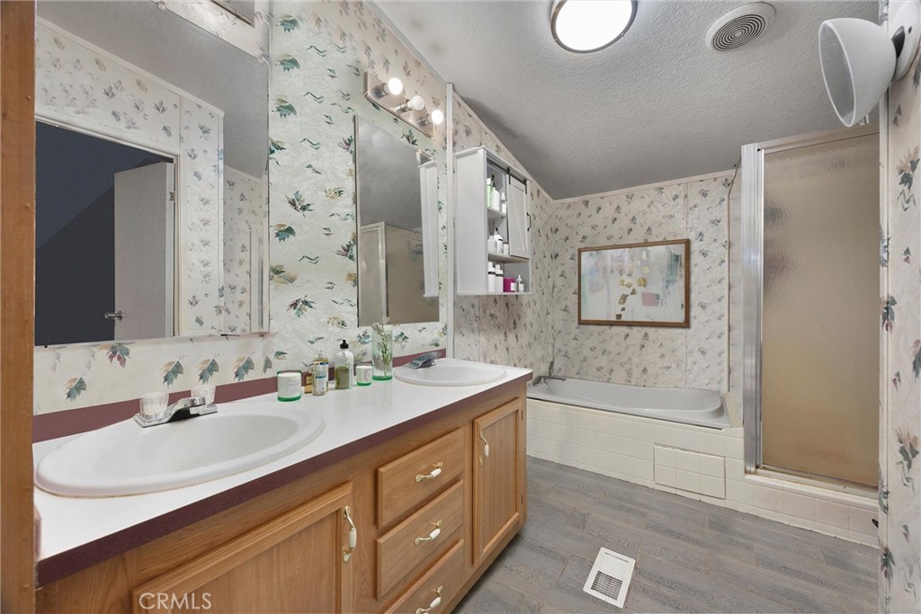 20411 Pegasus Street Tehachapi, CA 93561 - Photo 10 of 37