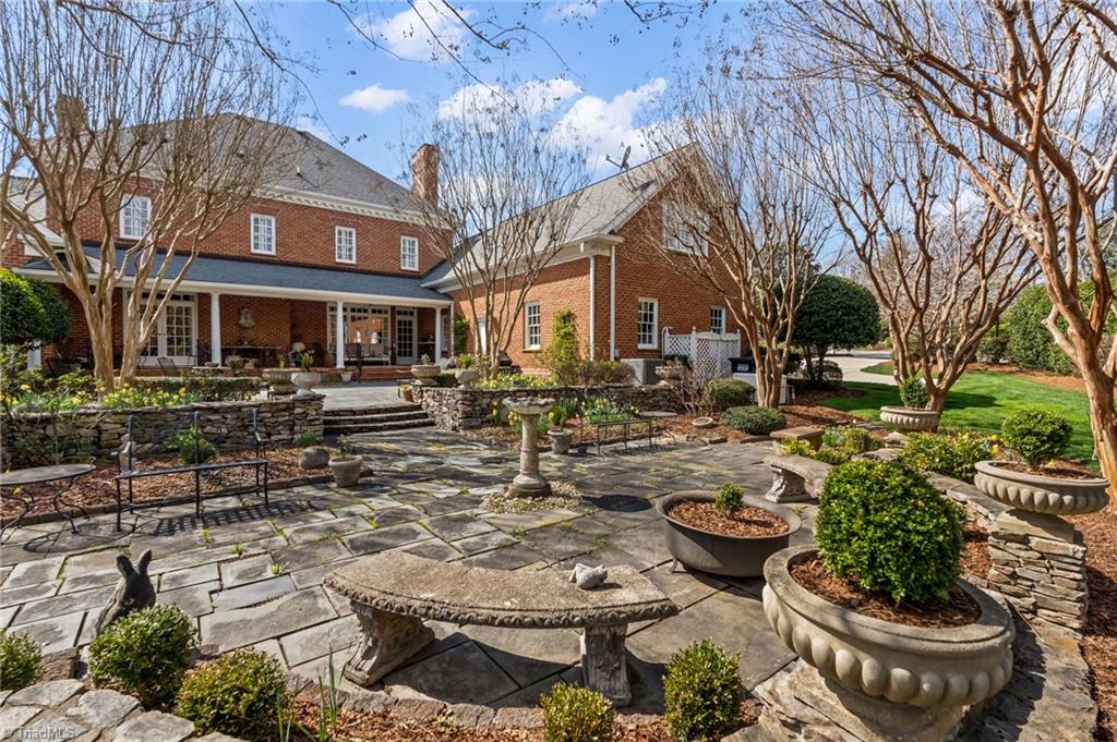 1212 Sturbridge Avenue High Point, NC 27262 - Photo 43 of 44