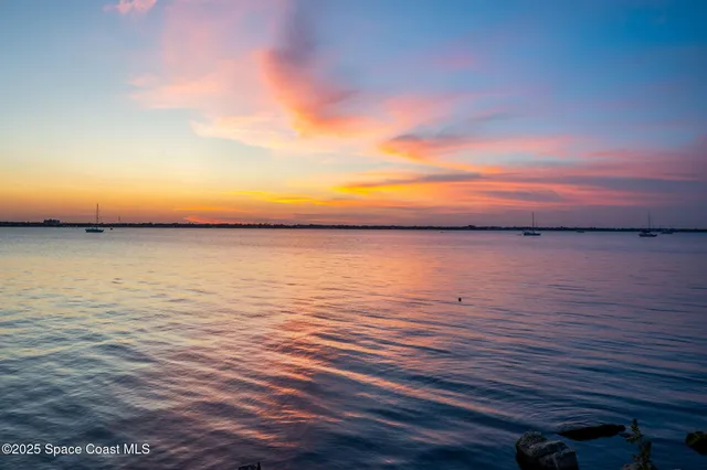 $7,000,000 | 11680 Point Drive, Merritt Island, FL 32952