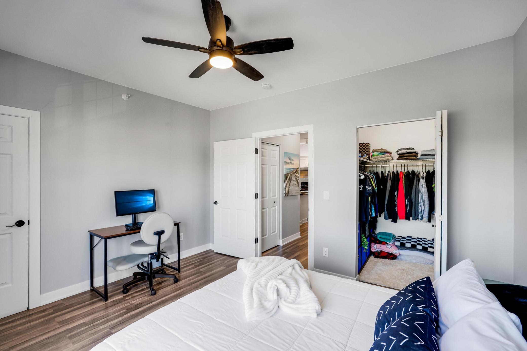 114200 Hundertmark Road, Unit 411 Chaska, MN 55318 - Photo 9 of 26