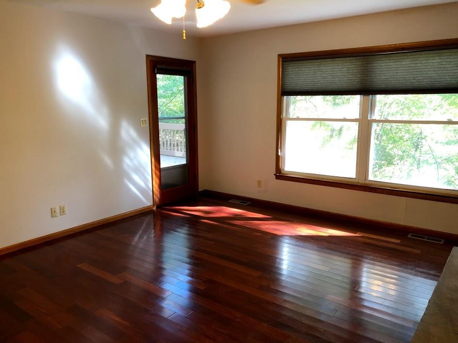 823 West Outer Drive Oak Ridge, TN 37830 - Photo 3 of 40 Family Room