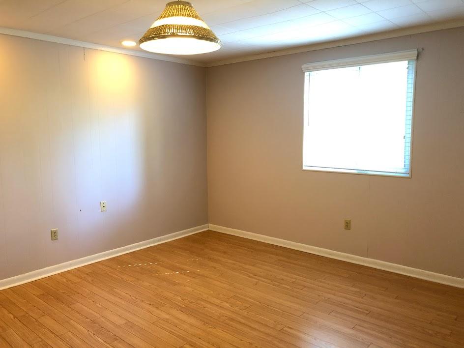 823 West Outer Drive Oak Ridge, TN 37830 - Photo 29 of 40 Bedroom 6