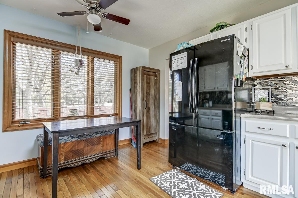 14093 St Joseph Road Athens, IL 62613 - Photo 12 of 38 Gallery Image 12