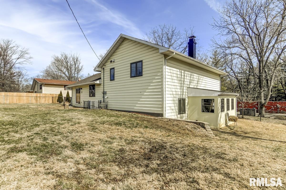14093 St Joseph Road Athens, IL 62613 - Photo 37 of 38 Gallery Image 37