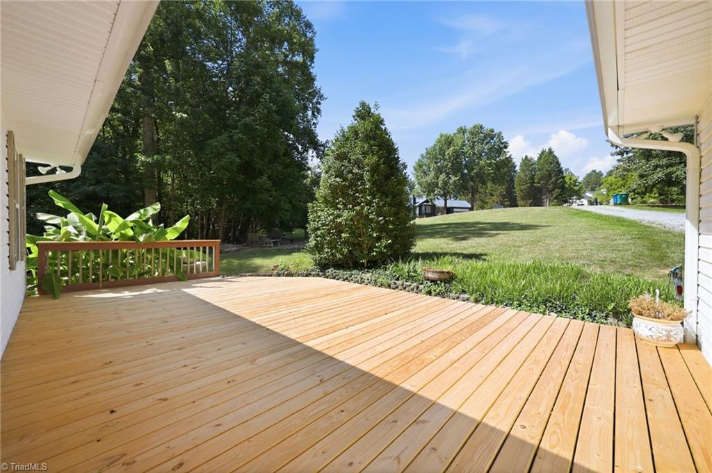 221 Farmview Road Madison, NC 27025 - Photo 7 of 45