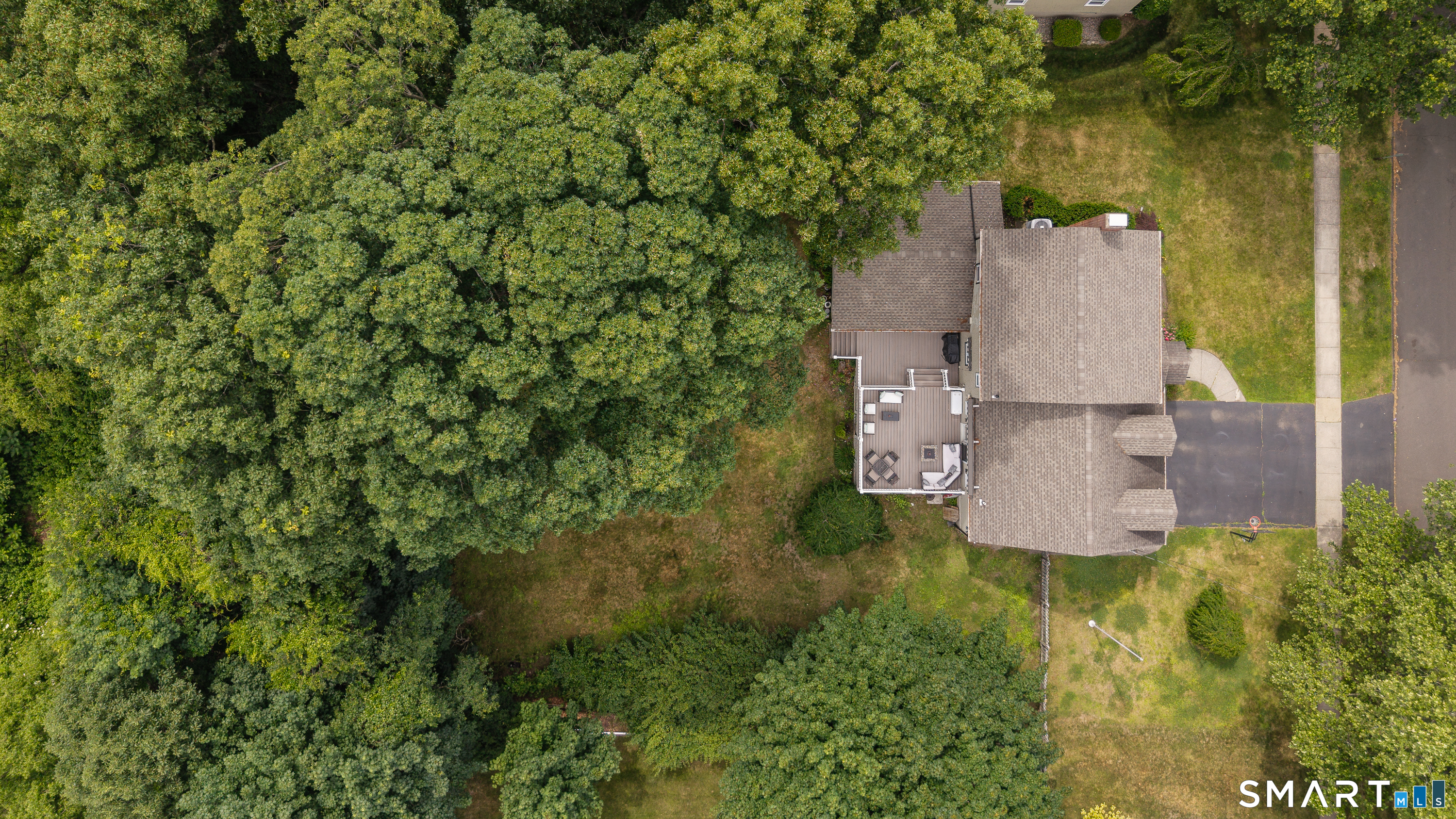 195 Luanne Road Stratford, CT 06614 - Photo 34 of 40
