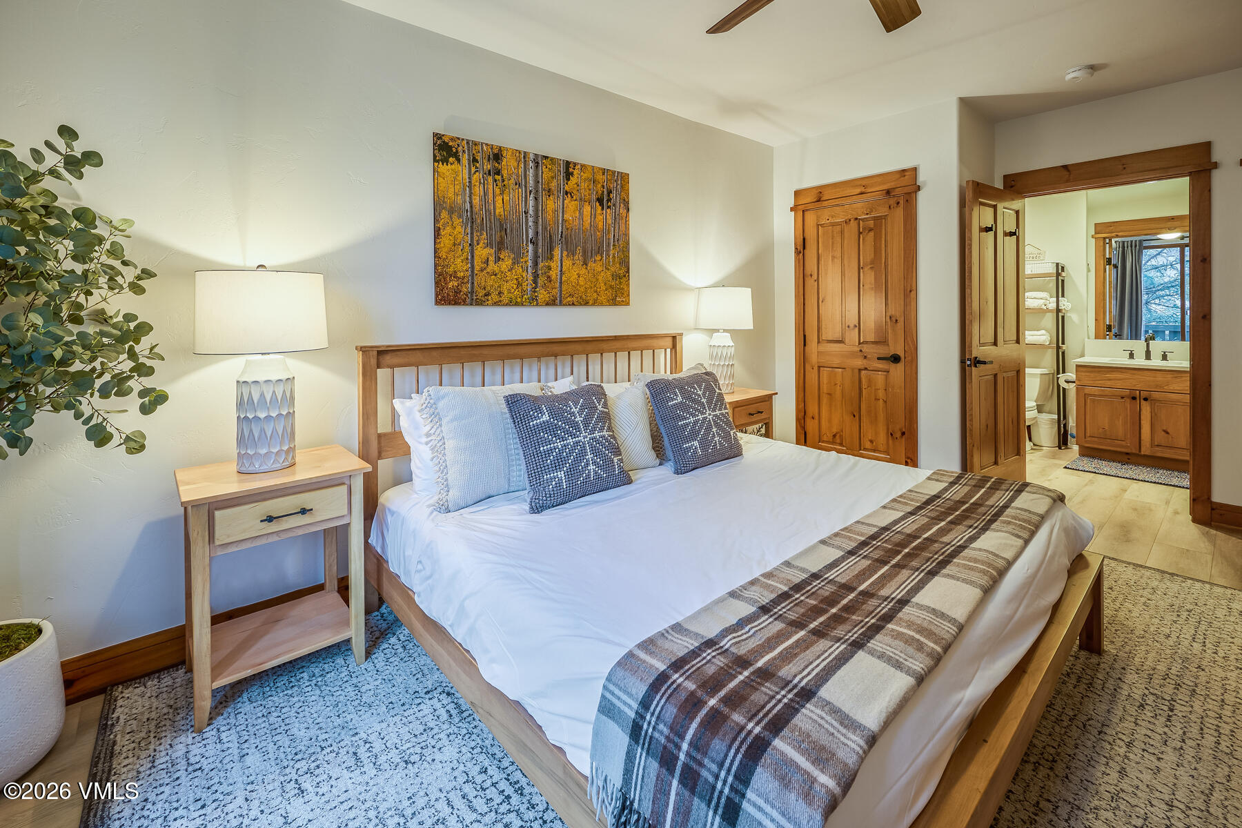 30 Cresta Road, Unit 306 Edwards, CO 81632 - Photo 14 of 26 021126_ssf_pineconelodge_104