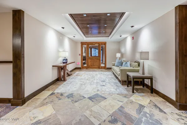 $1,950,000 | 30 Cresta Road, Unit 306, Edwards, CO 81632