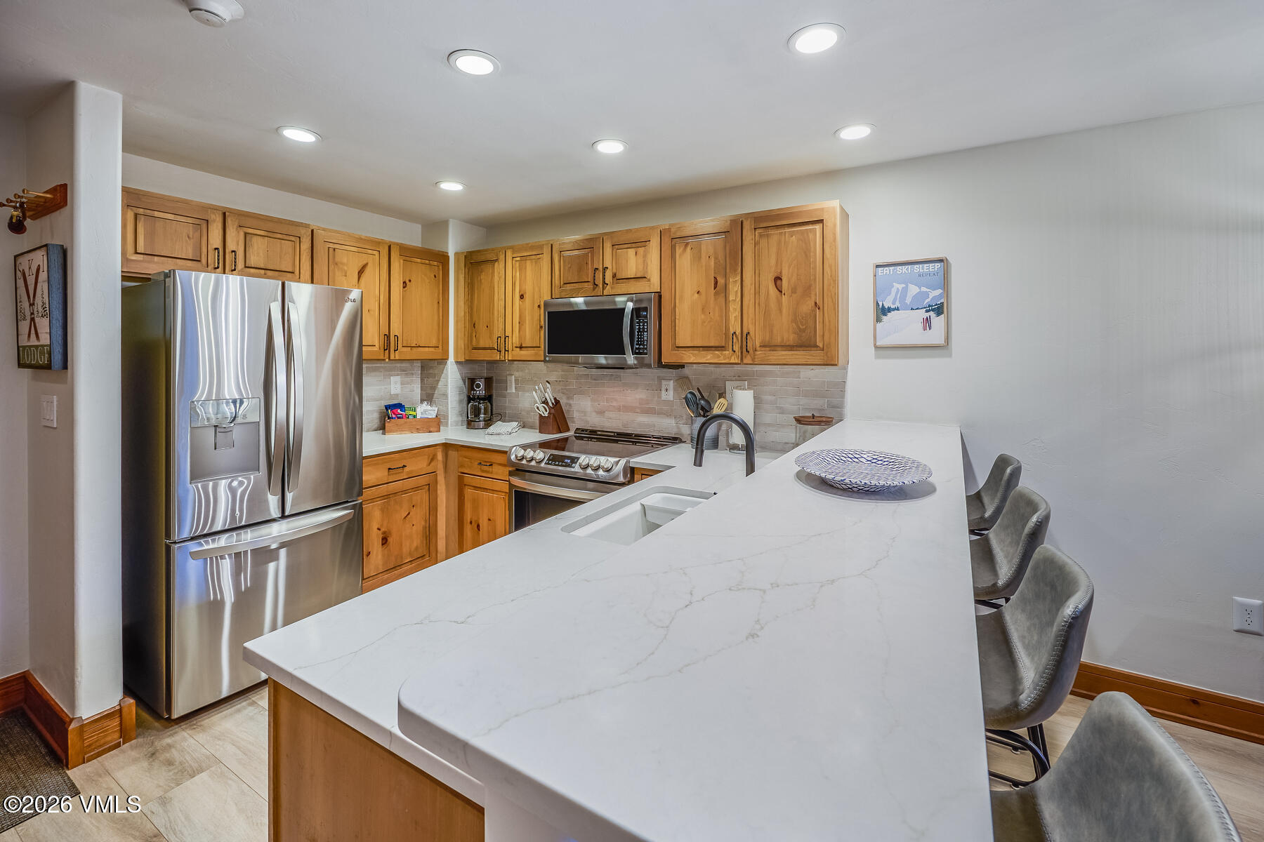 30 Cresta Road, Unit 306 Edwards, CO 81632 - Photo 10 of 26 021126_ssf_pineconelodge_025