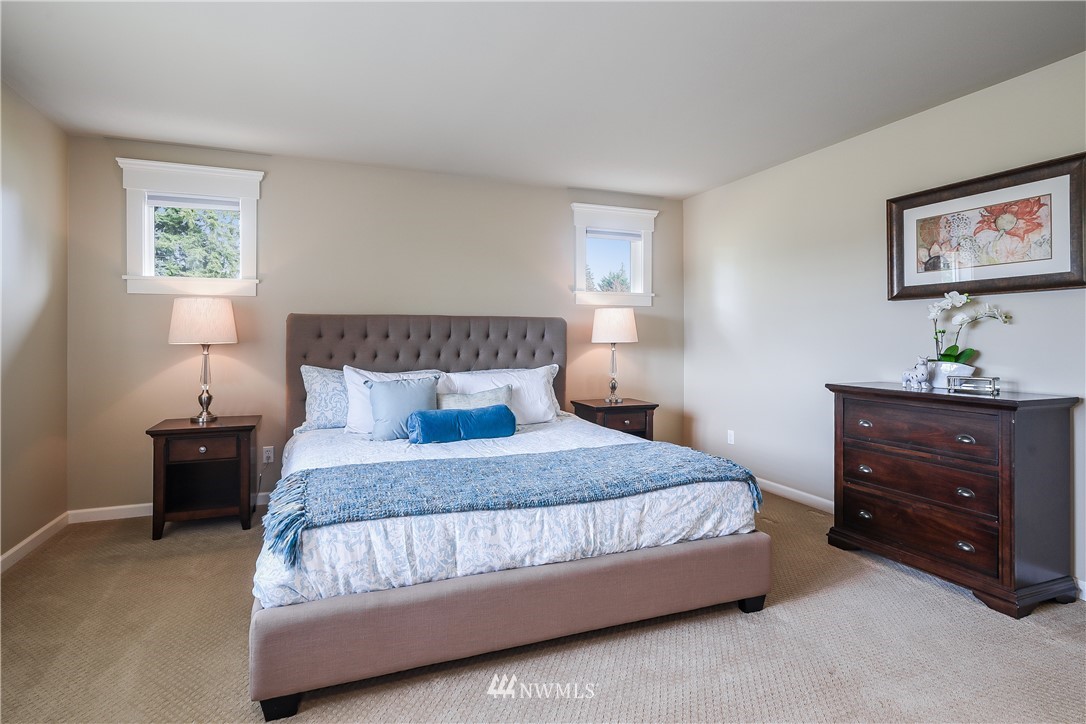 8708 Northeast 198th Street Bothell, WA 98011 - Photo 13 of 25 Gallery Image 13