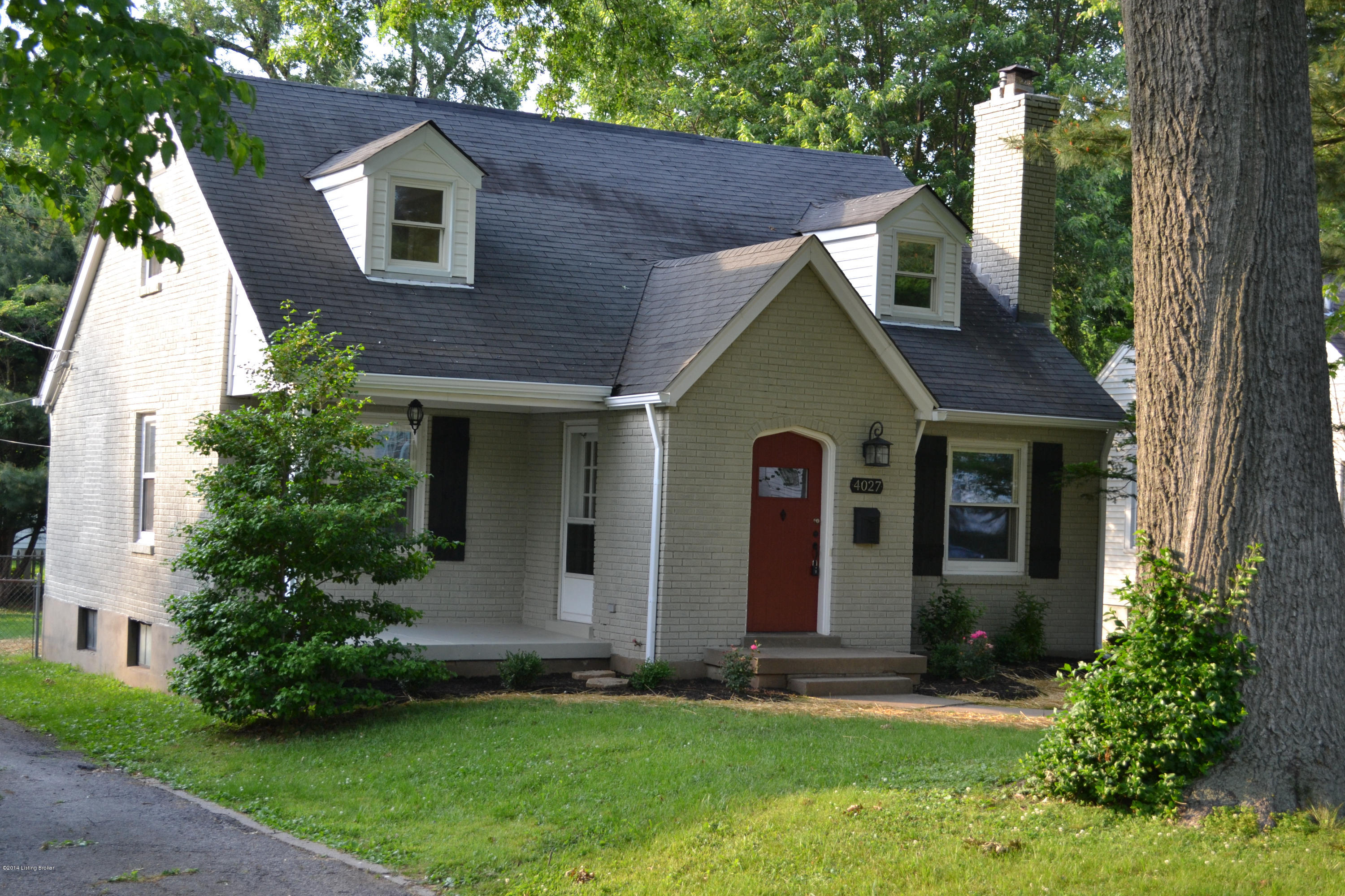 4027 Springhill Road Louisville, KY 40207 - Photo 4 of 48 DSC_0605