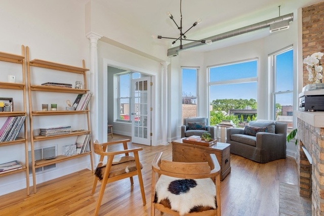 1245 West George Street, Unit 402 Chicago, IL 60657 - Photo 4 of 17