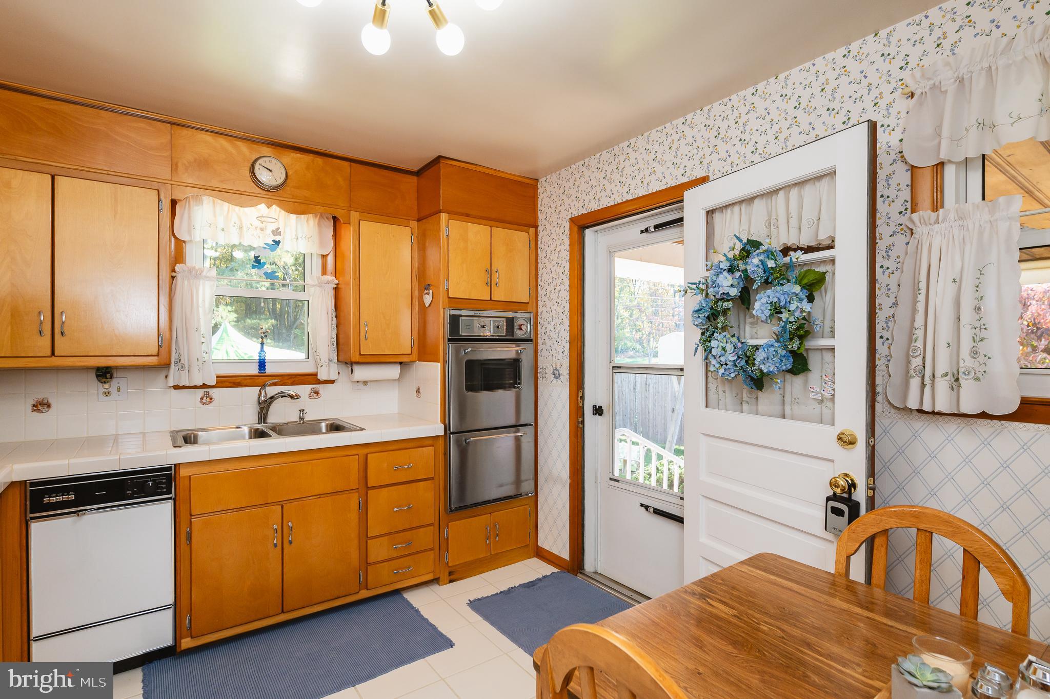 4218 Piney Park Road Perry Hall, MD 21128 - Photo 21 of 29 Kitchen