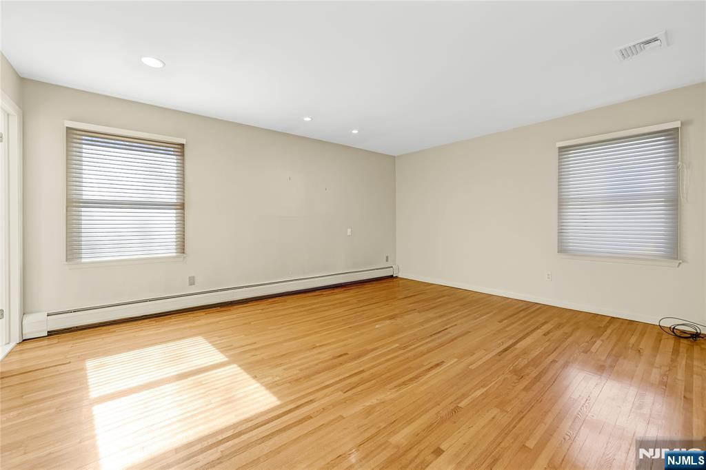 31 Virgil Road Norwood, NJ 07648 - Photo 17 of 38